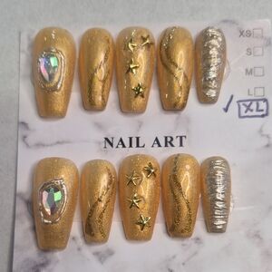 Gold and Silver Glimmer Press On Nails